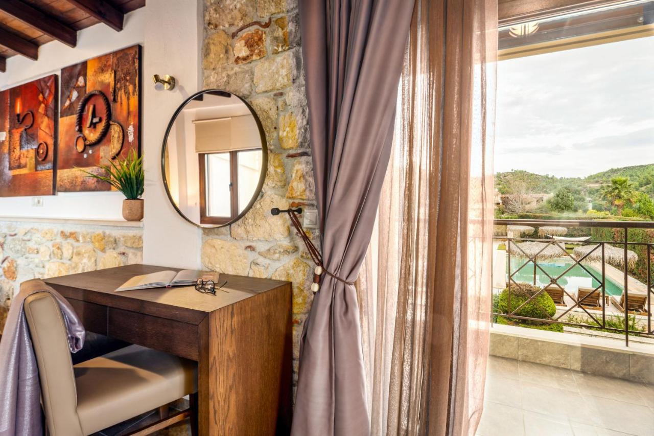 Palmrise Luxury Villas By Travel Pro Services - Nea Skioni Halkidiki Dış mekan fotoğraf